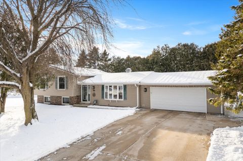 Photo of 215 Lilac Ln, Belgium, WI 53004 (MLS # 1945448)