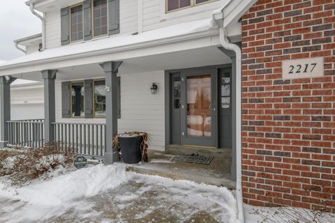 Photo of 2217 Deer Path, Waukesha, WI 53189 (MLS # 1948102)