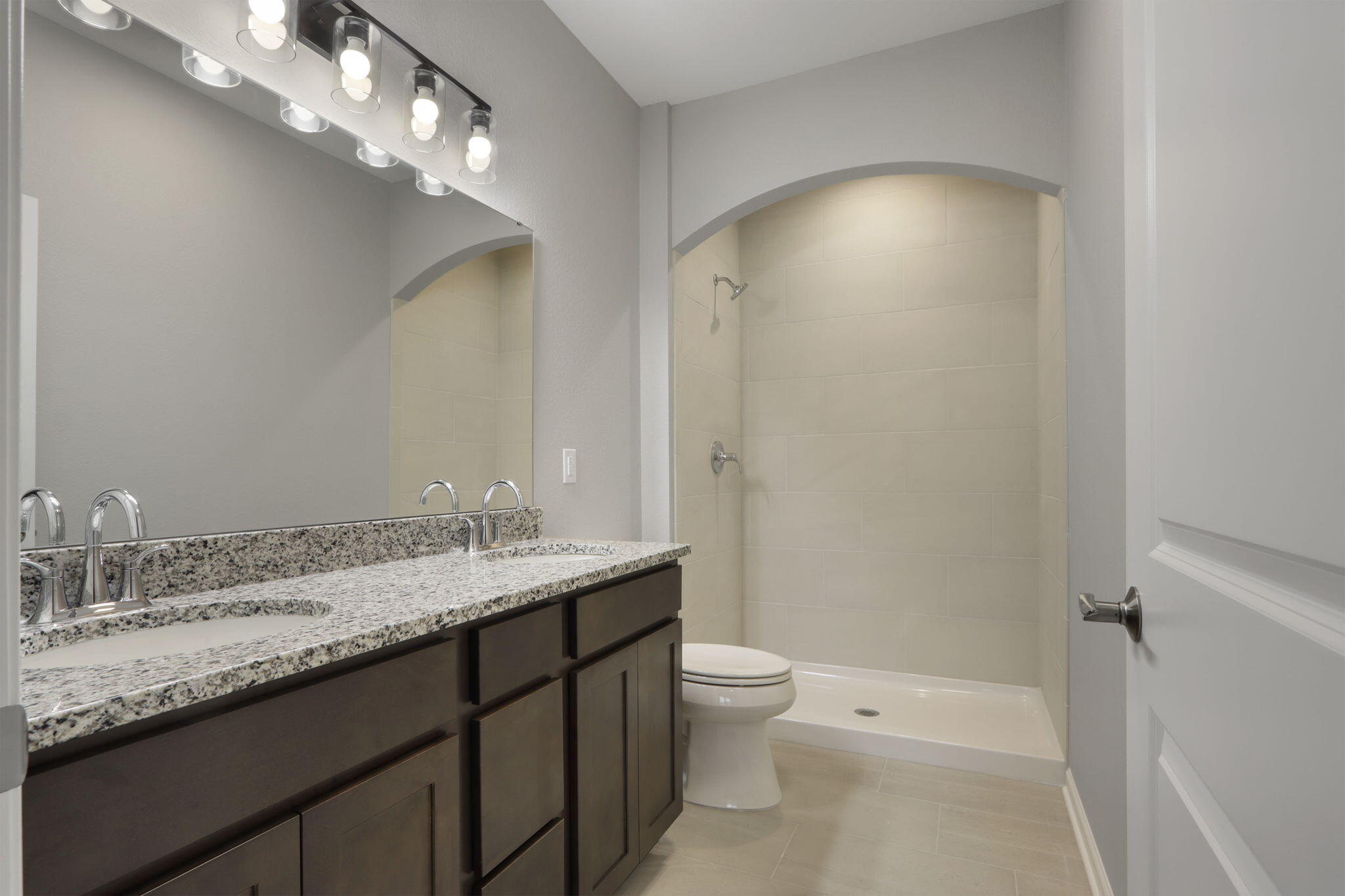 Twin Lakes, Wisconsin 53181, United States, 2 Bedrooms Bedrooms, ,2 BathroomsBathrooms,Residential,Active,233302