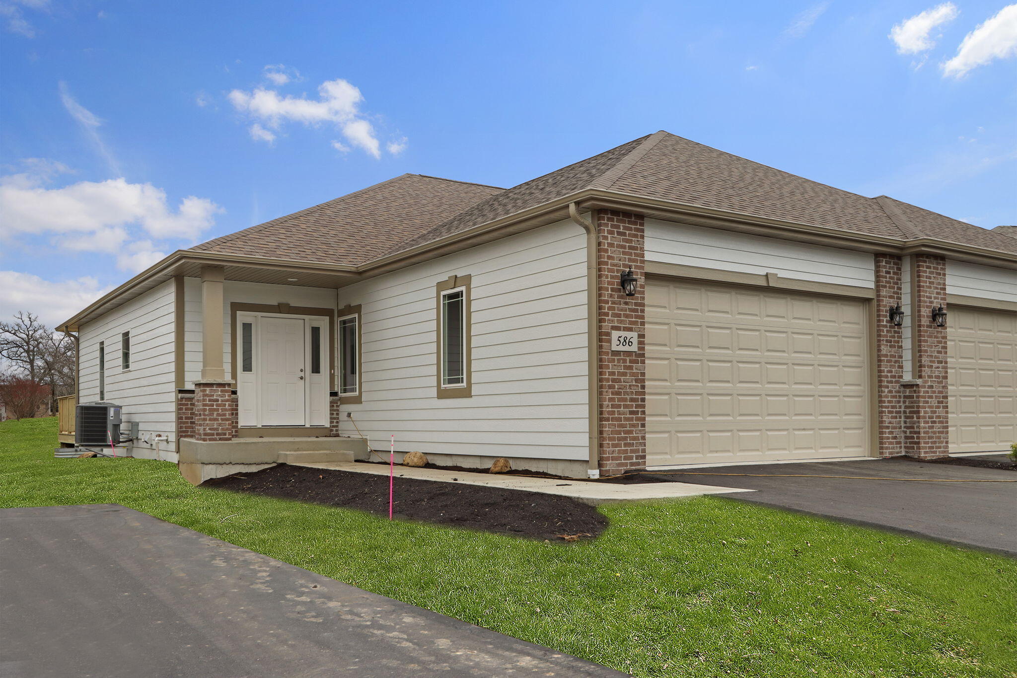 Twin Lakes, Wisconsin 53181, United States, 2 Bedrooms Bedrooms, ,2 BathroomsBathrooms,Residential,Active,233302