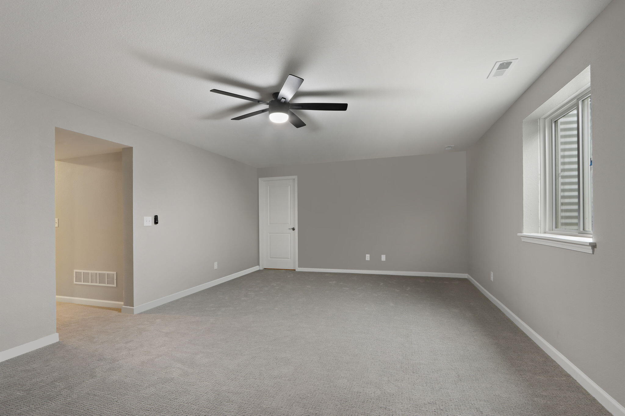 Twin Lakes, Wisconsin 53181, United States, 2 Bedrooms Bedrooms, ,2 BathroomsBathrooms,Residential,Active,233302