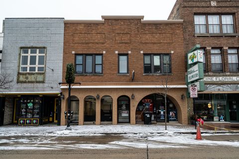 Photo of 215 6th St, Racine, WI 53403 (MLS # 1949636)