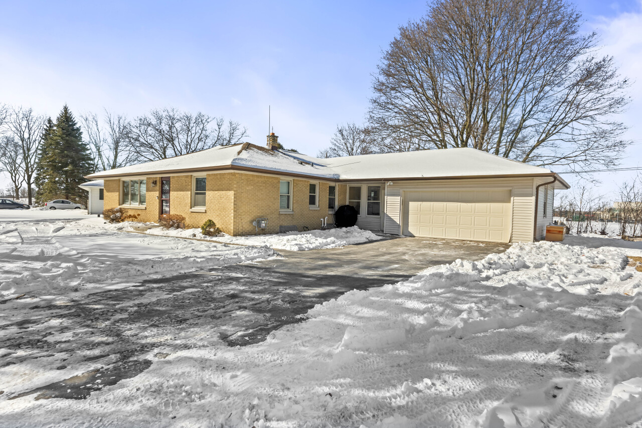 115 Fairway Dr