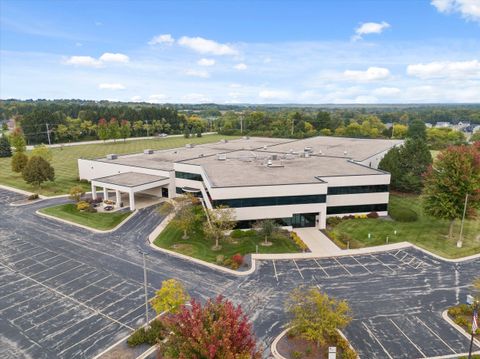 W209N17500 Industrial Dr Jackson WI 53037