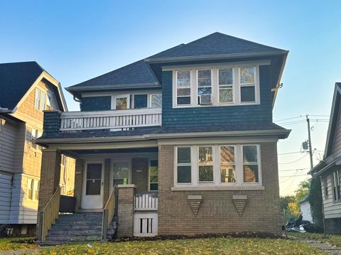 Photo of 2748 N 44th St, Milwaukee, WI 53210 (MLS # 1954956)