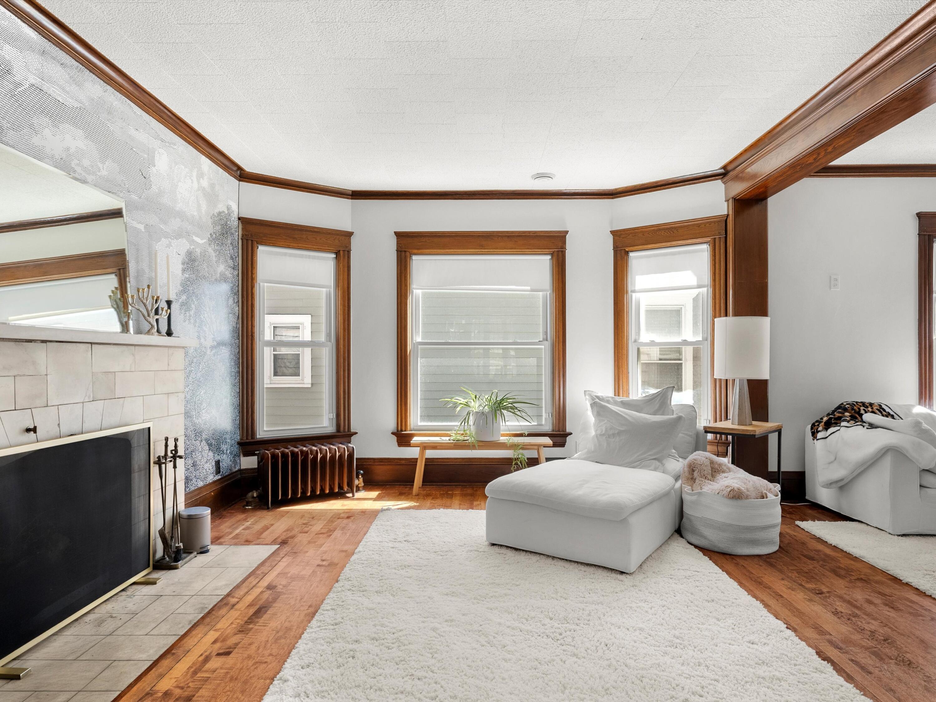 Two Rivers, Wisconsin 54241, United States, 4 Bedrooms Bedrooms, ,4 BathroomsBathrooms,Residential,Active,124949