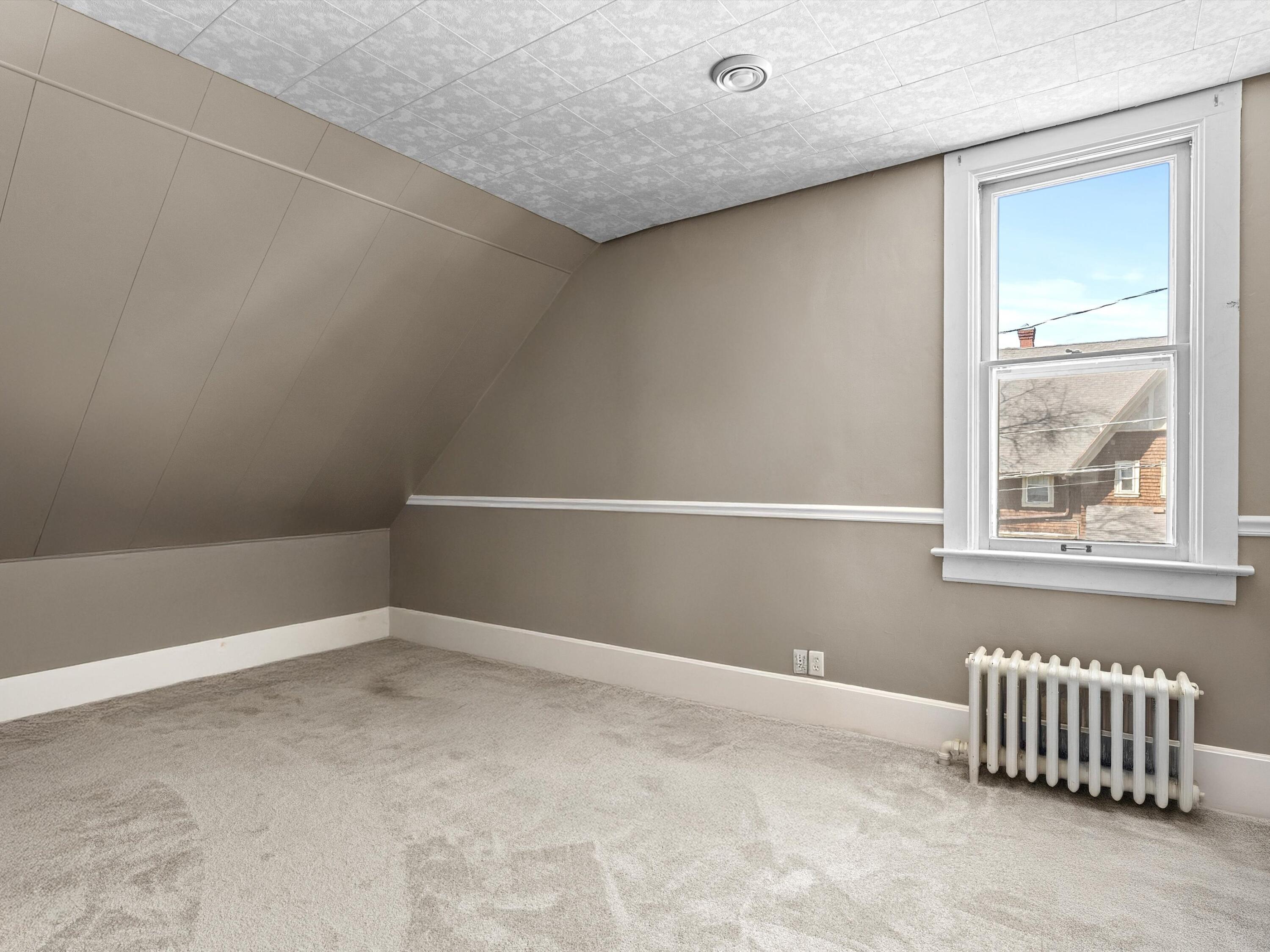 Two Rivers, Wisconsin 54241, United States, 4 Bedrooms Bedrooms, ,4 BathroomsBathrooms,Residential,Active,124949