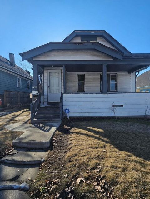 Photo of 1407 W Nash St, Milwaukee, WI 53206 (MLS # 1950478)