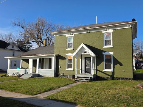 Photo of 401 S College Ave, Fox Lake, WI 53933 (MLS # 1944796)