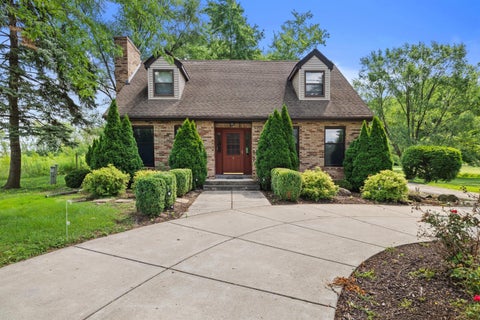 Photo of 7849 Green Bay Rd, Pleasant Prairie, WI 53142 (MLS # 1982317)