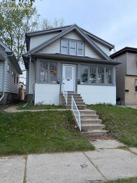 Photo of 2231 S 58th St, West Allis, WI 53219 (MLS # 1960955)