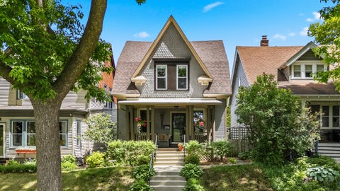 Photo of 2726 N Bartlett Ave, Milwaukee, WI 53211 (MLS # 1964291)
