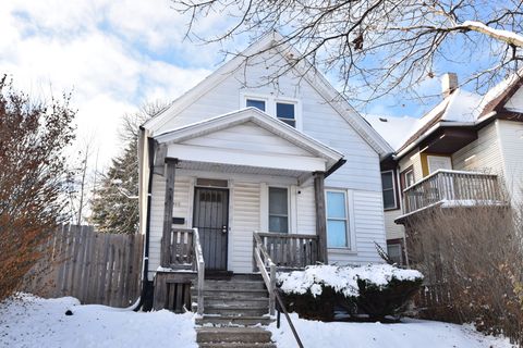 Photo of 2863 N Richards St, Milwaukee, WI 53212 (MLS # 1902442)