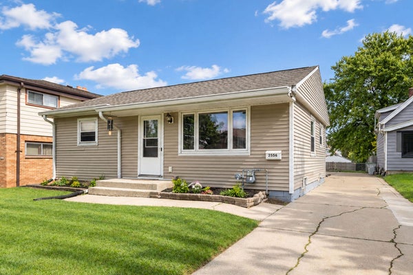 2556 S 69TH ST, MILWAUKEE, WI 53219 - Image 81045834308ae7d93ffe45e186ea2e66/1817846780