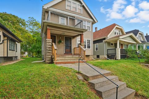 Photo of 2624 N 37th St, Milwaukee, WI 53210 (MLS # 1940020)
