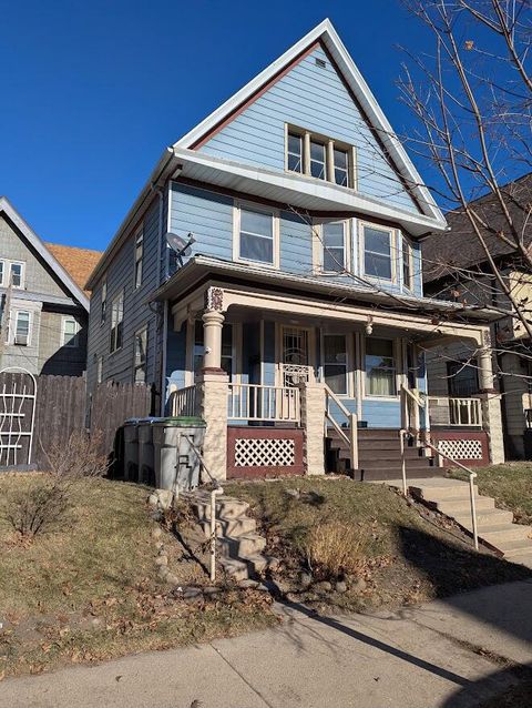 Photo of 4722 W Garfield Ave, Milwaukee, WI 53208 (MLS # 1941138) Photo of 4722 W Garfield Ave, Milwaukee, WI 53208 (MLS # 1941138)