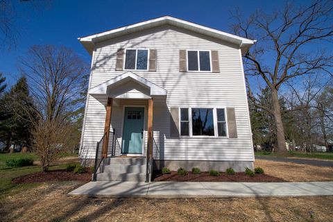 213 S 5th Ave, Walworth, WI 53184 - MLS#: 1915014