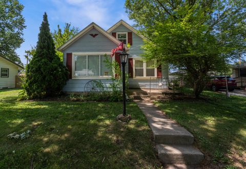 Photo of 5649 N 78th St, Milwaukee, WI 53218 (MLS # 1971365)