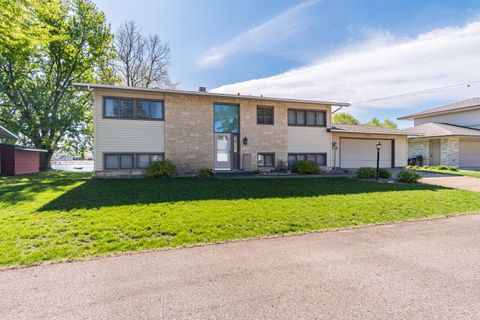 Photo of 1812 Nakomis Ave, Campbell, WI 54603 (MLS # 1961624)