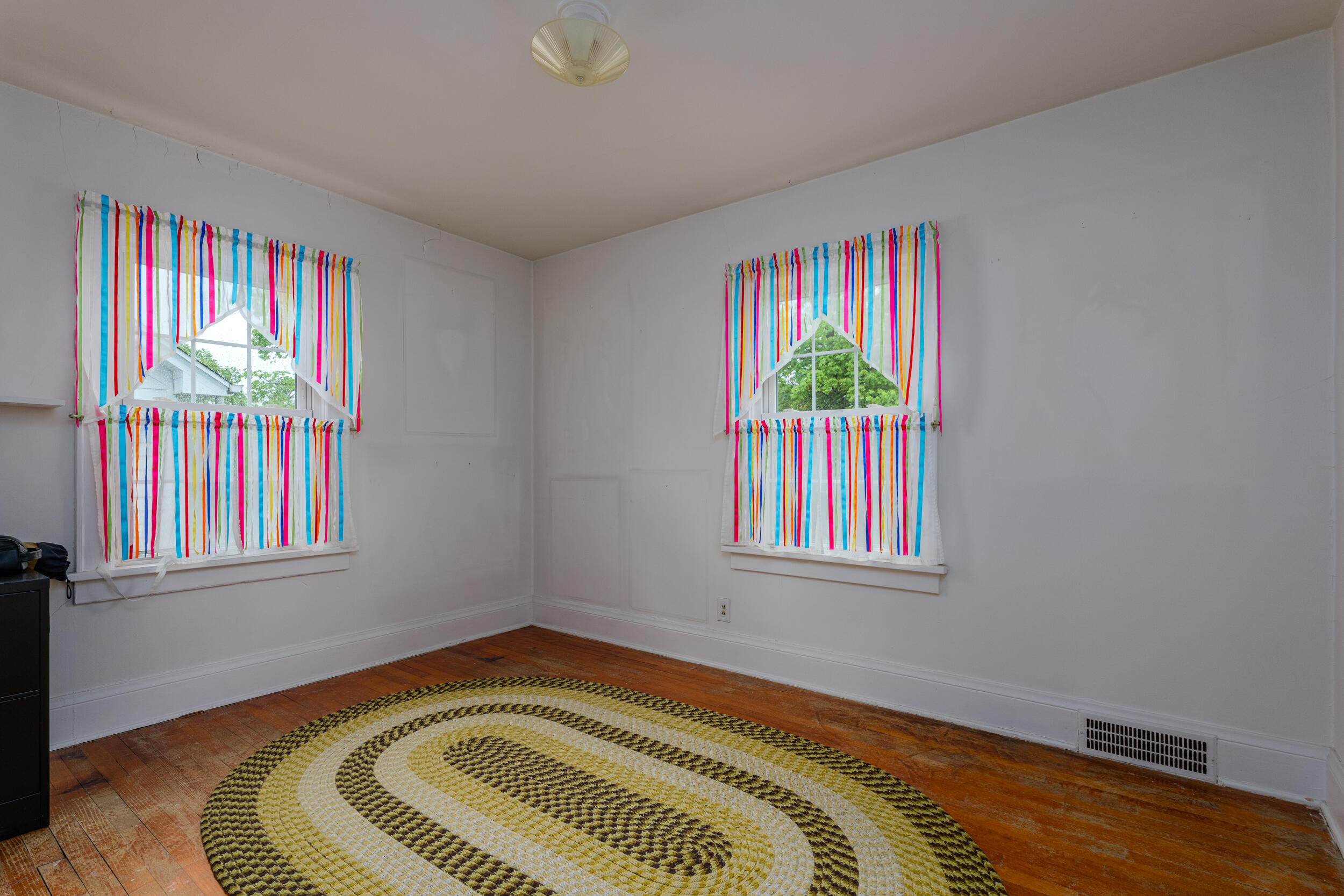 Kenosha, Wisconsin 53143, United States, 3 Bedrooms Bedrooms, ,1 BathroomBathrooms,Residential,Active,141530