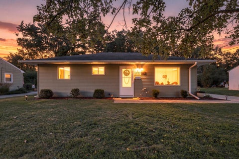 Photo of 643 Madison Ave, West Bend, WI 53095 (MLS # 1979453)