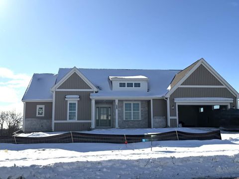 Photo of 1362 Scotsland Ln, Oconomowoc, WI 53066 (MLS # 1949648)
