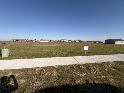 Photo of 839 Linda Ln, Watertown, WI 53094 (MLS # 1985736)