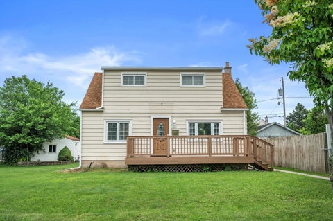 Photo of 3684 S 33rd St, Greenfield, WI 53221 (MLS # 1968554)
