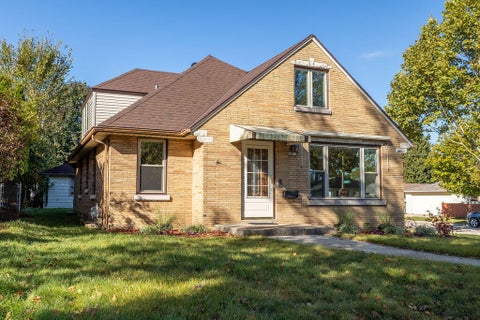 Photo of 3873 N 79 St, Milwaukee, WI 53222 (MLS # 1986661)