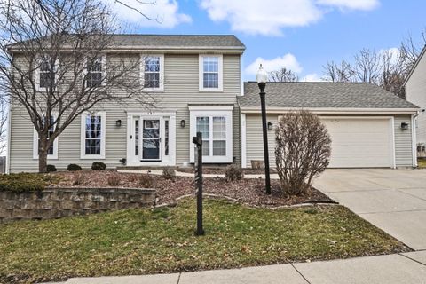 Photo of 147 Manchester Dr, Waukesha, WI 53188 (MLS # 1952680)