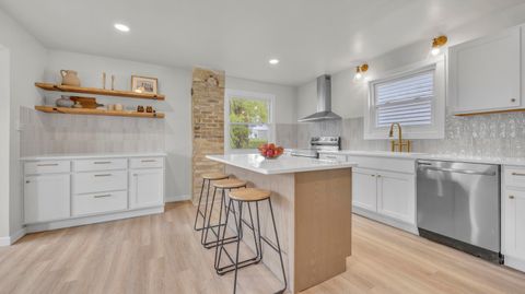 Photo of 1107 Alabama Ave, Sheboygan, WI 53081 (MLS # 1964269)