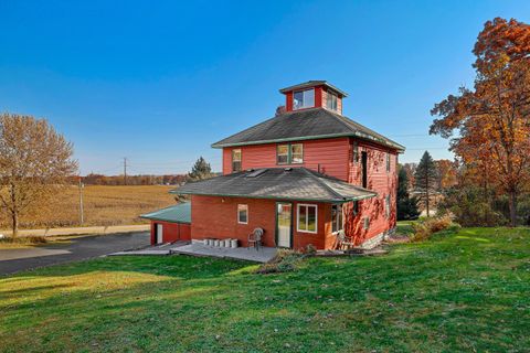 W17746 State Road 54 -, Gale, WI 54630 - MLS#: 1913892