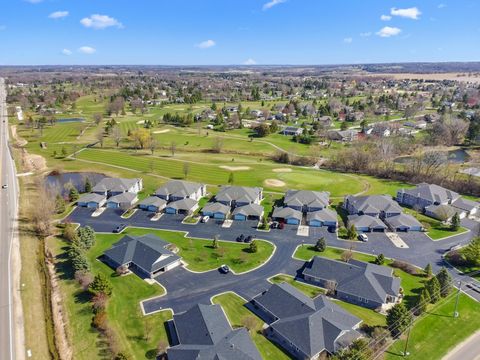 Photo of 206 Potter Rd, Elkhorn, WI 53121 (MLS # 1957274)