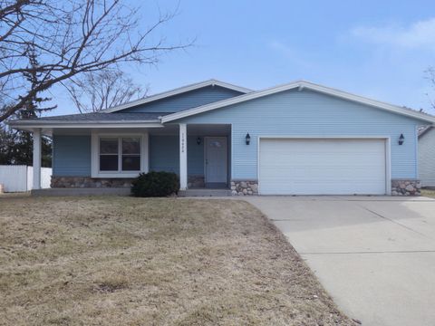 Photo of 10620 S Richard Rd, Oak Creek, WI 53154 (MLS # 1911883)