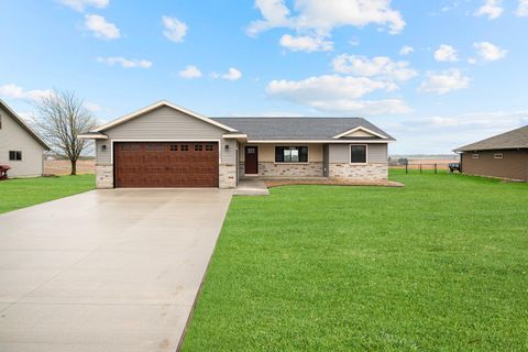 105 Majestic Dr, Westby, WI 54667 - MLS#: 1910042
