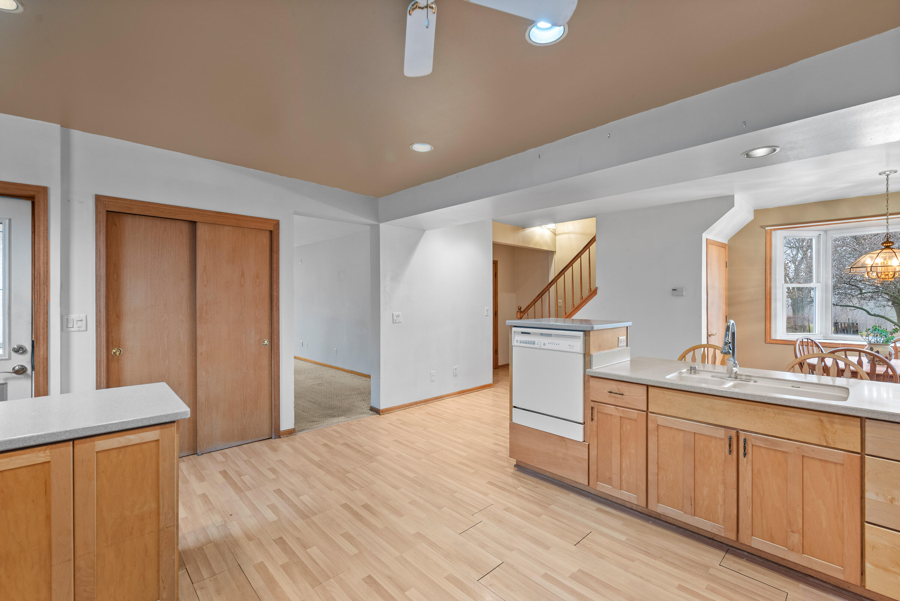 Fredonia, Wisconsin 53021, United States, 3 Bedrooms Bedrooms, ,2 BathroomsBathrooms,Residential,Active,249439