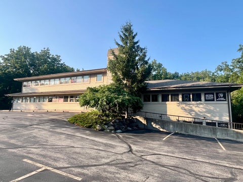 Photo of N63W23524 Silver Spring Dr, Sussex, WI 53089 (MLS # 1982862)