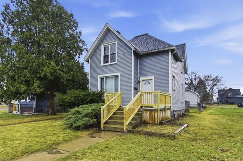 Photo of 1206 Carlisle Ave, Racine, WI 53404 (MLS # 1956141)