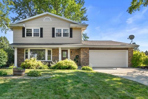 Photo of 501 11th Ave, Union Grove, WI 53182 (MLS # 1971872)