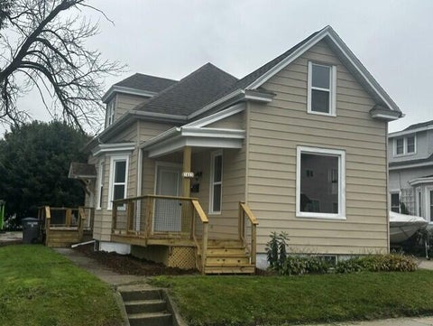 Photo of 1423 Mehrtens Ave, Sheboygan, WI 53081 (MLS # 1981050)