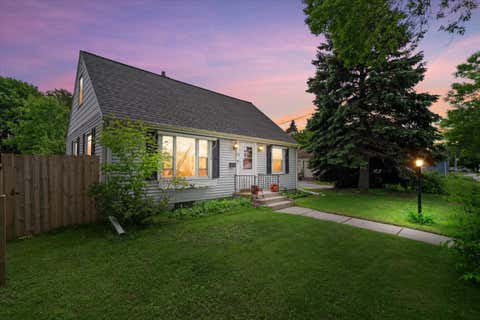 Photo of 1313 S 20th St, Sheboygan, WI 53081 (MLS # 1967078)