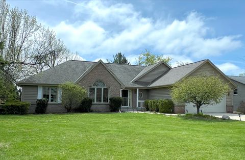 Photo of 12445 W North Ln, New Berlin, WI 53151 (MLS # 1959910)