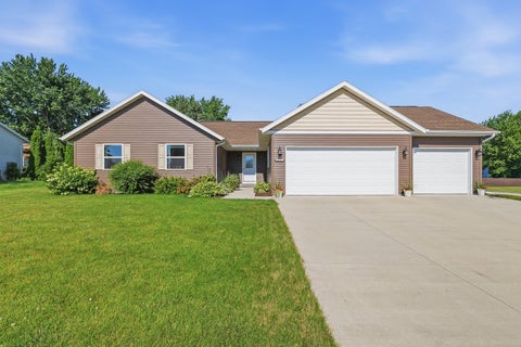 Photo of 502 Leona Way, Oakfield, WI 53065 (MLS # 1971830)