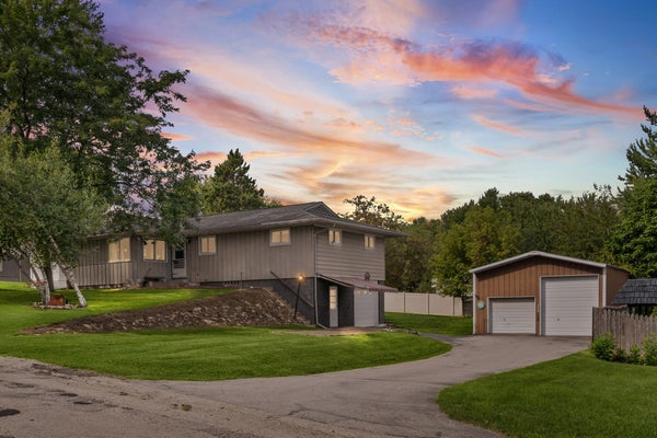 1218 JEFFERSON AVE, SPARTA, WI 54656 - Image 87c2a855009ae2f6291be006ac3d751e/470145428