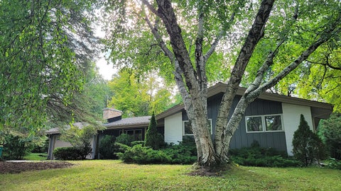 Photo of 1354 Sylvan Way, West Bend, WI 53095 (MLS # 1979656)
