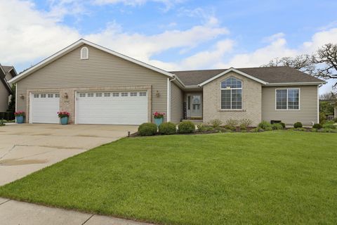 Photo of 8560 37th Ave, Kenosha, WI 53142 (MLS # 1960551)