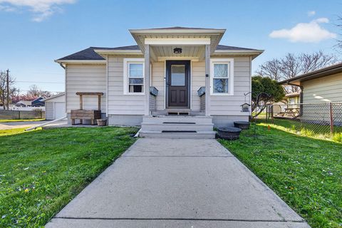 Photo of 5973 S Elaine Ave, Cudahy, WI 53110 (MLS # 1959436)