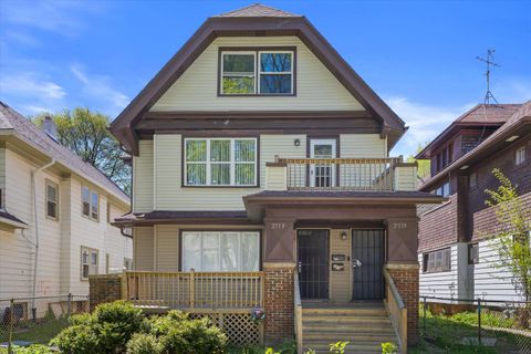 Photo of 2713 N 44th St, Milwaukee, WI 53210 (MLS # 1962662)