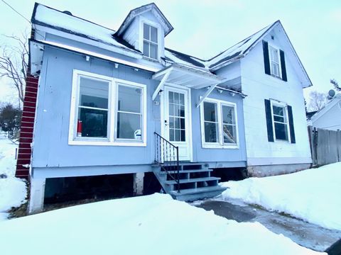 Photo of 813 Tyler Ave, Wausaukee, WI 54177 (MLS # 1947565)