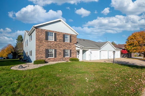 Photo of 4100 81st St, Kenosha, WI 53142 (MLS # 1986758)
